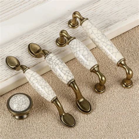 restoration hardware knobs and pulls